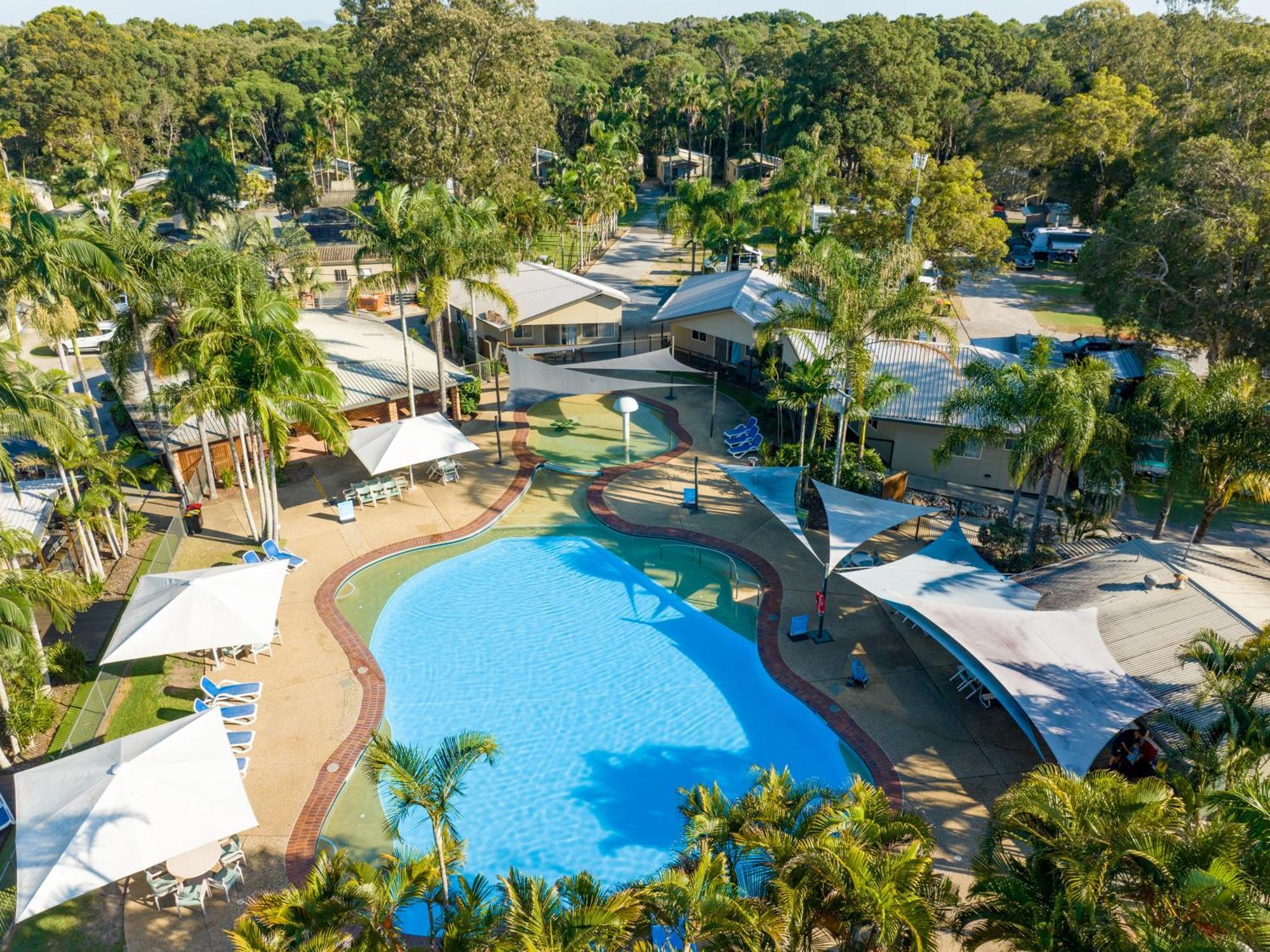 Nrma Blue Dolphin Yamba Holiday Resort Buitenkant foto