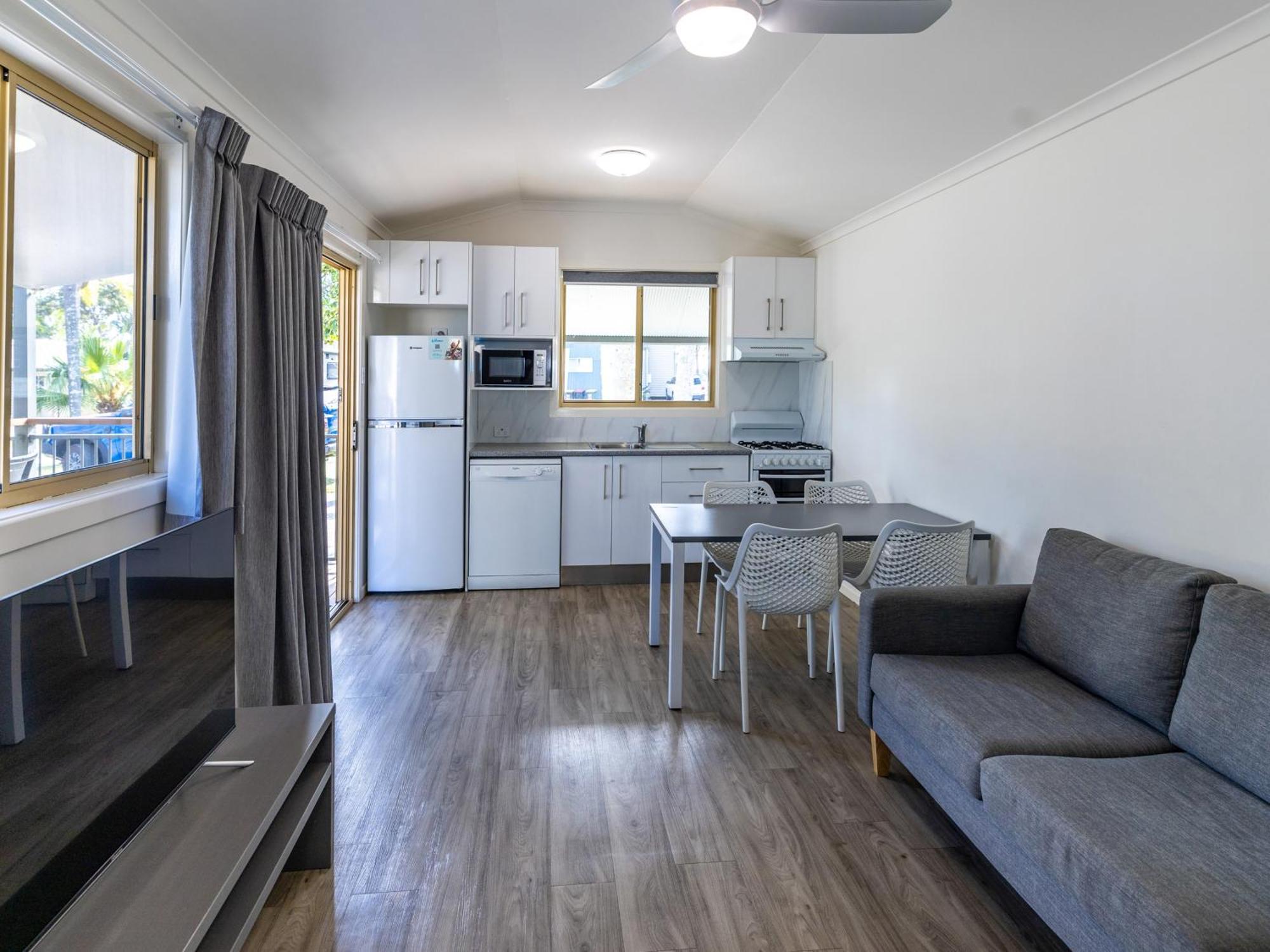 Nrma Blue Dolphin Yamba Holiday Resort Kamer foto